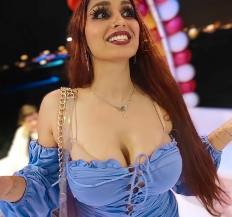 Naakte gelekte OnlyFans-foto van Lanarose786