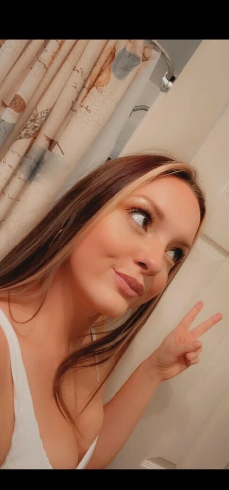 Nikkicoxz