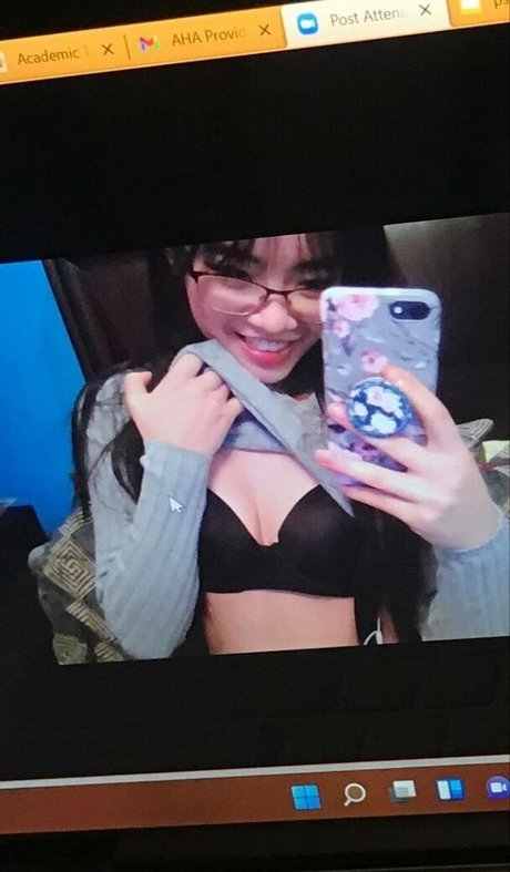 Nahá fotka uniklých OnlyFans od Neensbeanz