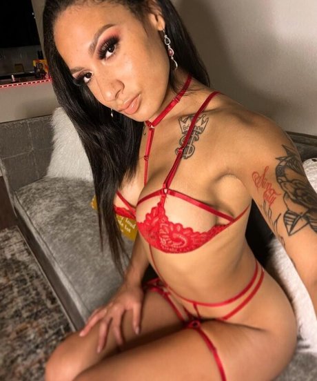 Foto di nudo di fuga di OnlyFans di Ferrri Fine