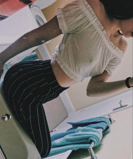 Foto nua vazada do OnlyFans de Winter Asmr