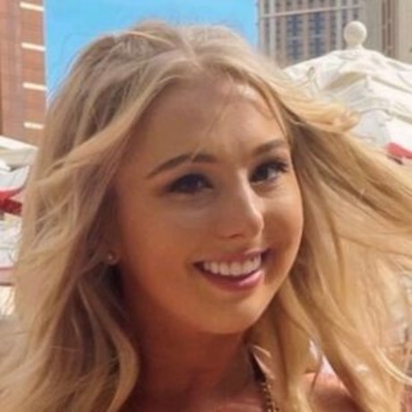 Nahá fotka uniklých OnlyFans od Maddie Dorrell