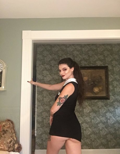Hexsuicide