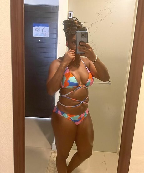 Kadeena Cox
