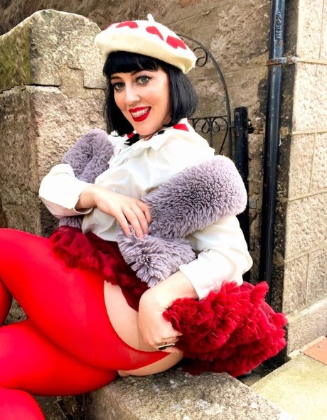 Naken läckt OnlyFans-bild av Loveitwithlynsey