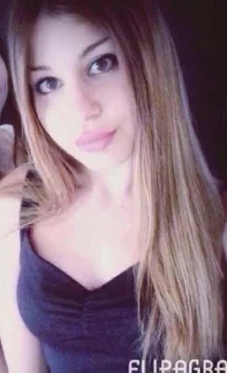 Naken läckt OnlyFans-bild av Kalli Kriara