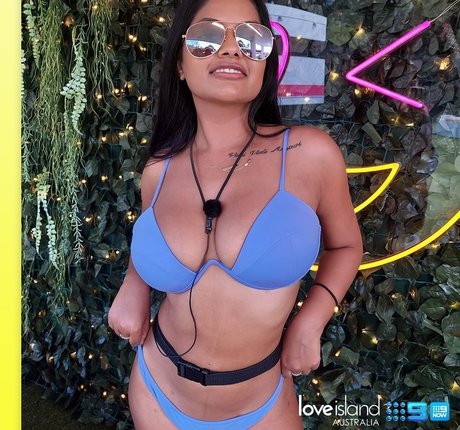 Ari Kumar OnlyFans 유출 누드 사진
