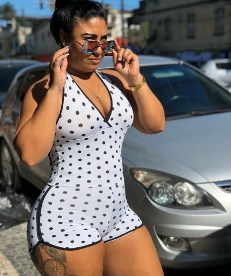Naken läckt OnlyFans-bild av Gatinha Girlene
