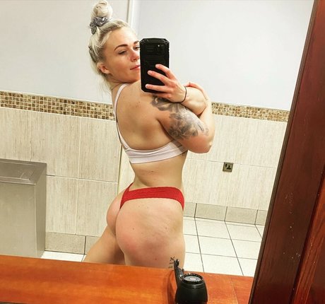Frankie Dennis OnlyFans泄露裸照