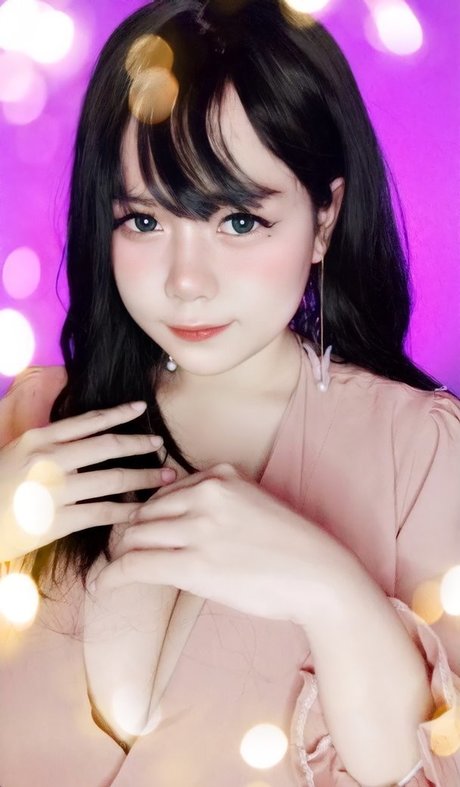 Photo nue de fuite OnlyFans de Yaciju