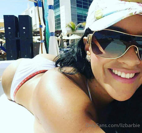Elizabeth Retana