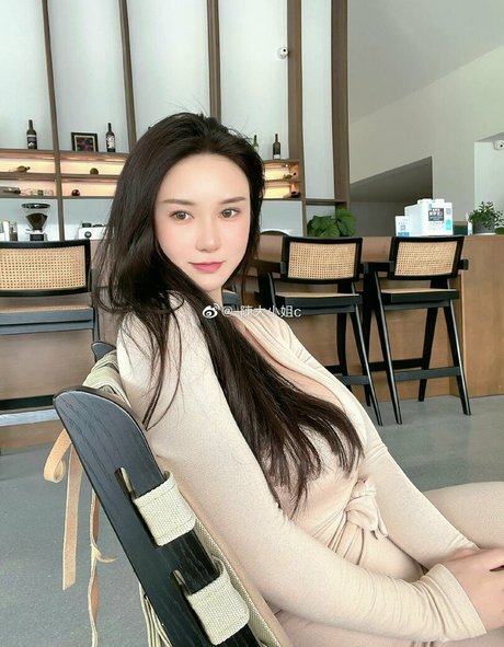 Nahá fotka uniklých OnlyFans od Chendaxiaojie99