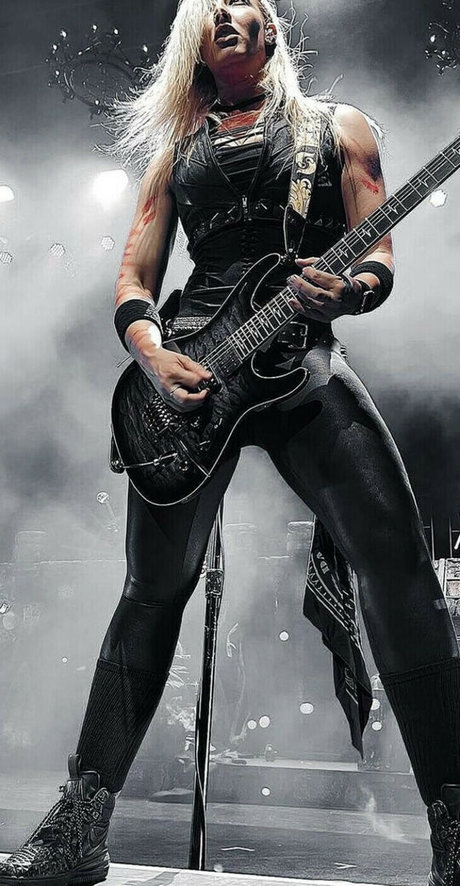 Womenmetal