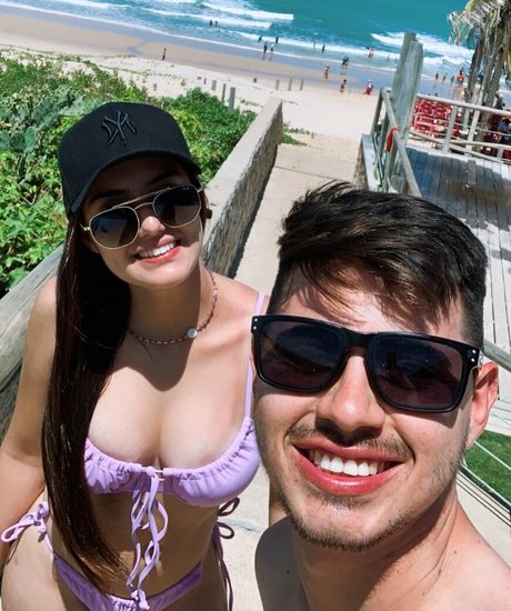 Nøgent lækket OnlyFans-billede af Alany Lima
