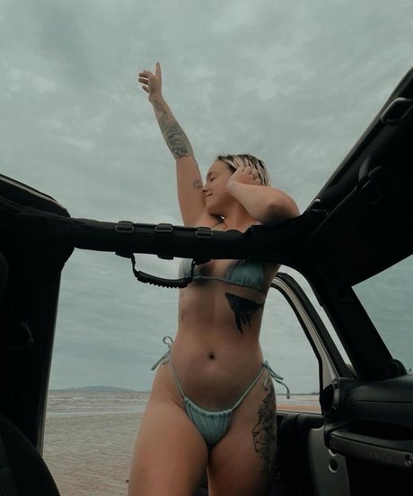 Naken läckt OnlyFans-bild av Eden Mck