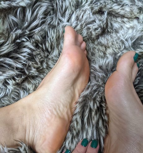 Alaston vuotanut OnlyFans-kuva Dominantbasset