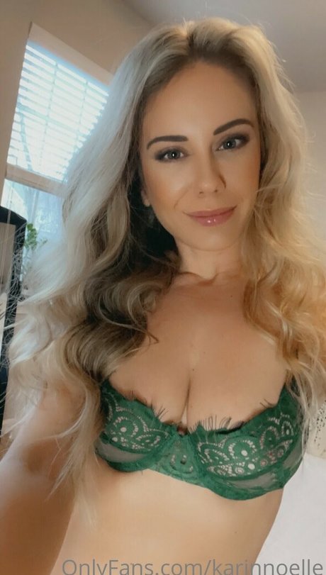 Nacktes geleaktes OnlyFans-Foto von Camwithher