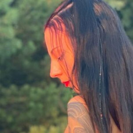 Nahá fotka uniklých OnlyFans od Maskentraegerin