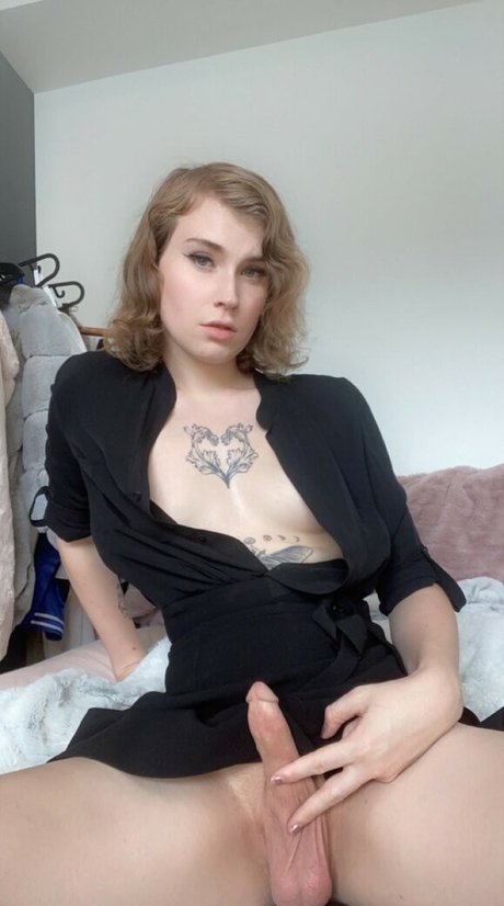 Elise Verona