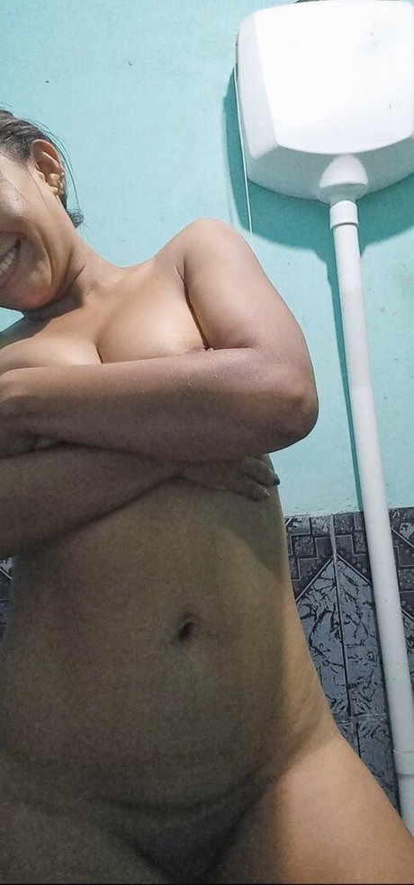Naken läckt OnlyFans-bild av Maranhenses