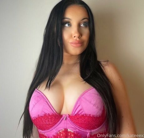 Naken läckt OnlyFans-bild av Kate Patterson