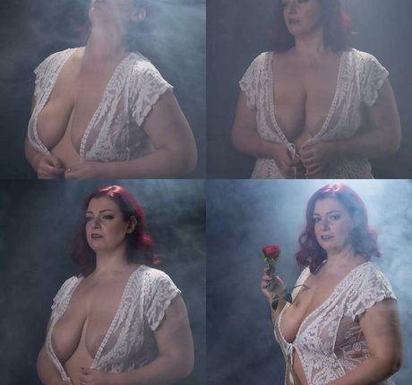 Naken lekkede OnlyFans-bilde av Curvymakeup