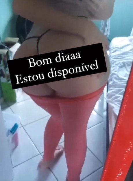 Naakte gelekte OnlyFans-foto van Victoriahot