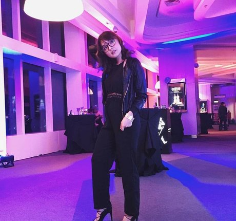 Nahá fotka uniklých OnlyFans od Sarah Carlos