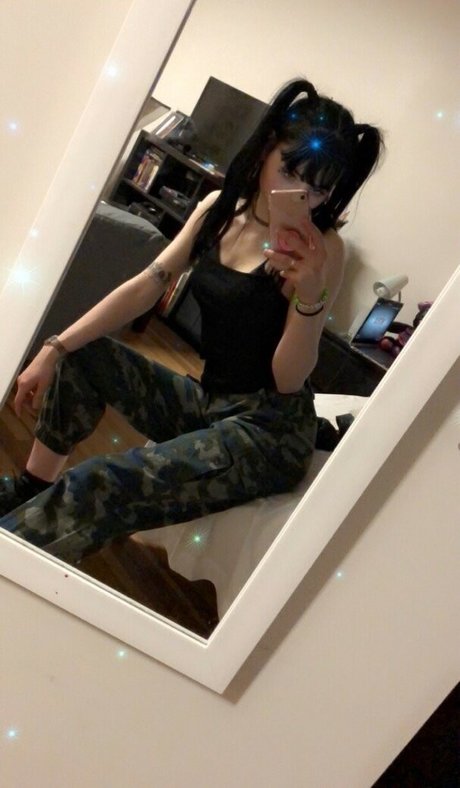 Alaston vuotanut OnlyFans-kuva Quinnie666