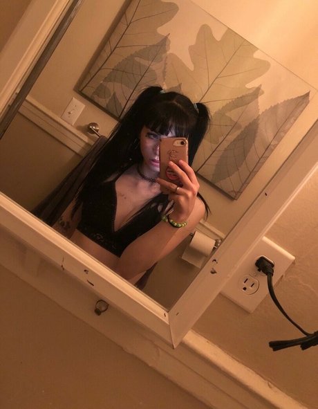 Обнаженная фотография утечки OnlyFans от Quinnie666