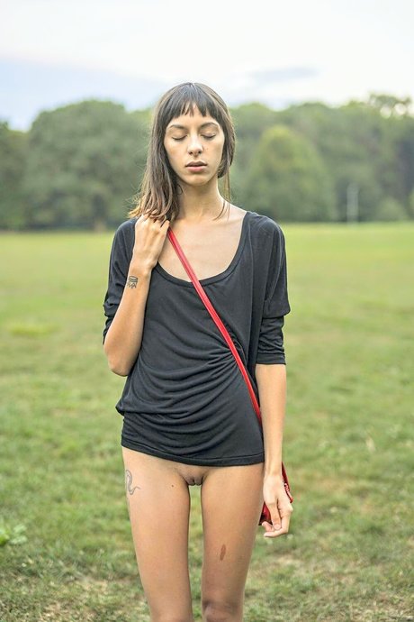 Nahá fotka uniklých OnlyFans od Kara Neko