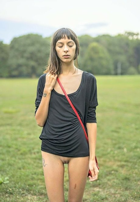 Nahá fotka uniklých OnlyFans od Kara Neko