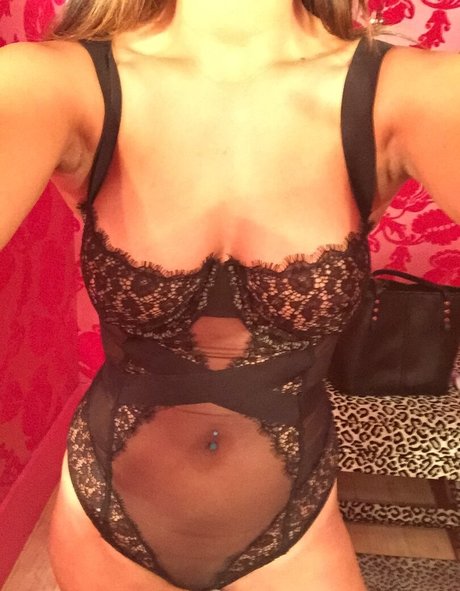 Nahá fotka uniklých OnlyFans od Alex Lowery