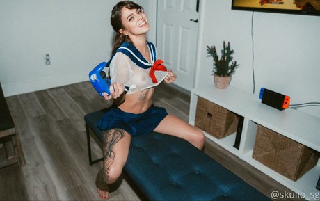 Naken lekkede OnlyFans-bilde av Skullo