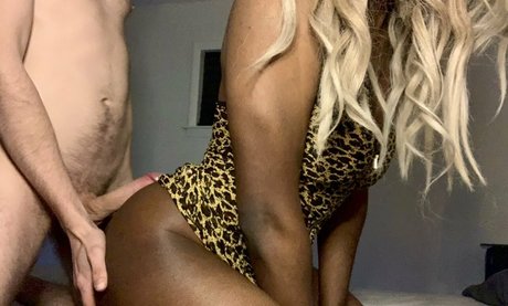 Nacktes geleaktes OnlyFans-Foto von Blackbootay