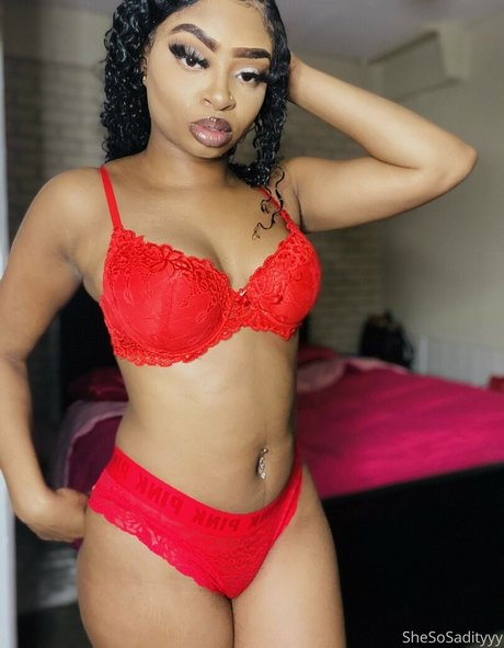 Nahá fotka uniklých OnlyFans od Shesosadityyy