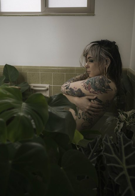 Alaston vuotanut OnlyFans-kuva Ashesbardole