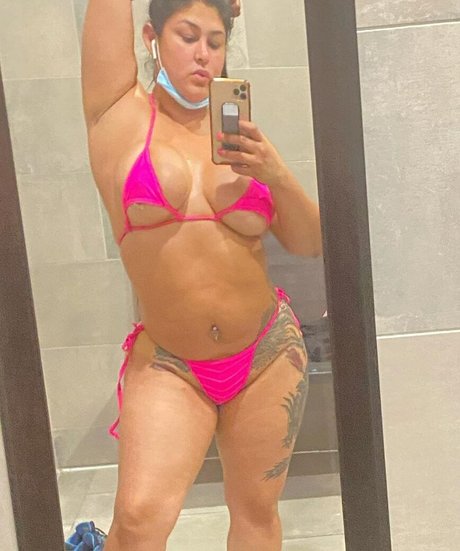 Naken lekkede OnlyFans-bilde av Creidalife