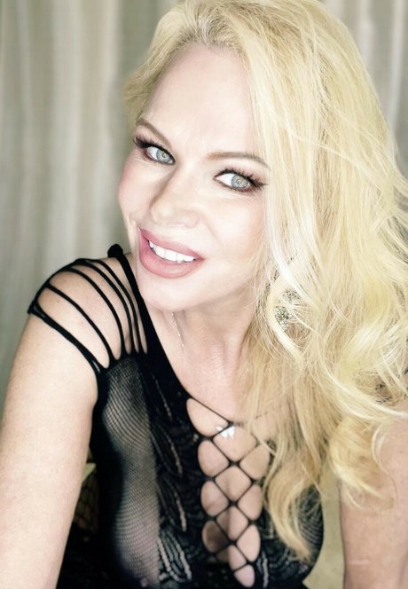 Naken läckt OnlyFans-bild av Butterflyshelbz