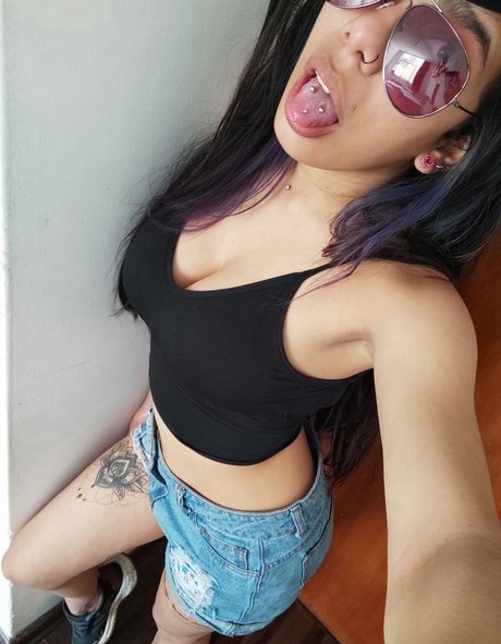 Nahá fotka uniklých OnlyFans od Pangolina