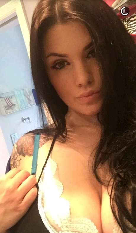 Foto nua vazada do OnlyFans de Alyssa Tognetti