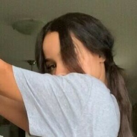 Gabby Santos