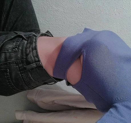 Cuteevaa18 OnlyFans泄露裸照