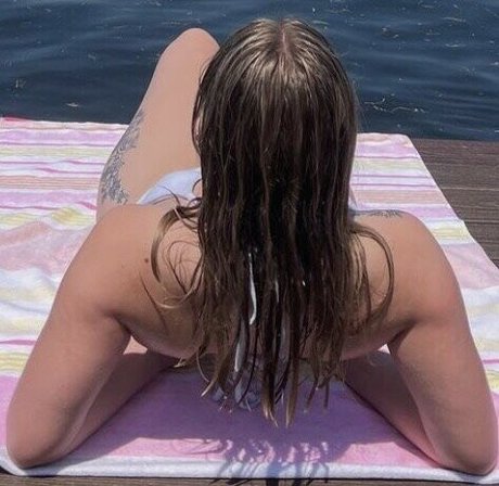 Обнаженная фотография утечки OnlyFans от Kaitlynlacasse