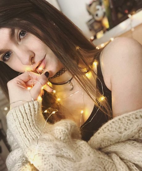 Nahá fotka uniklých OnlyFans od Lumenti