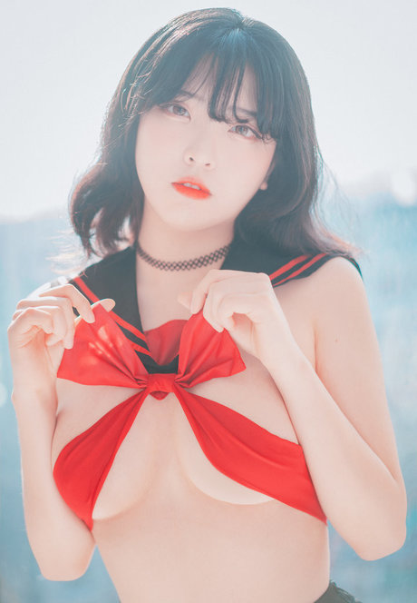 Nagie wyciekłe zdjęcie OnlyFans od Hana Song