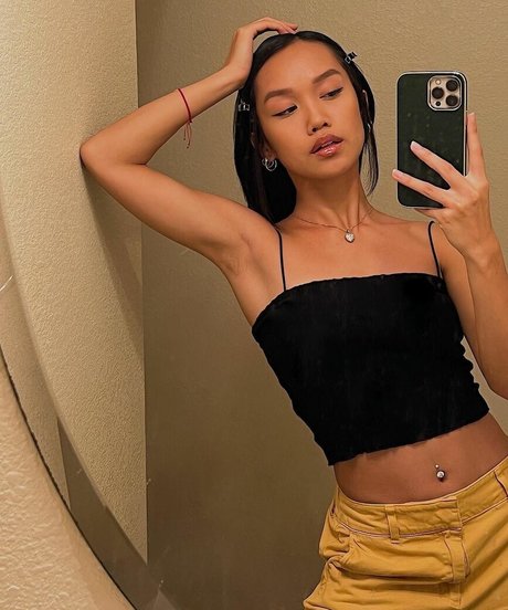 Tori Pareno  nude leaked OnlyFans photo
