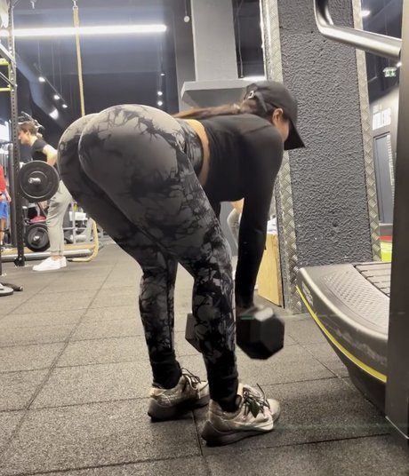 Nahá fotka uniklých OnlyFans od Akirayass