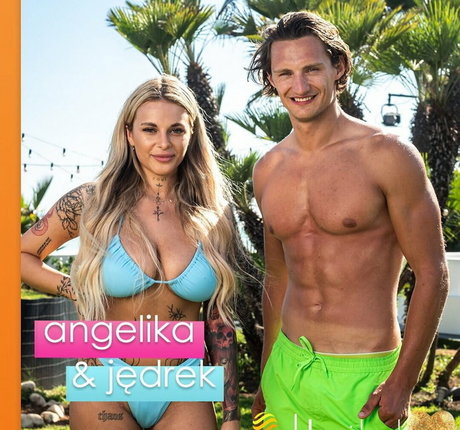 Naken lekkede OnlyFans-bilde av Andzelika Kramer