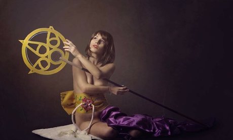 Foto nua vazada do OnlyFans de Yunie Lannister